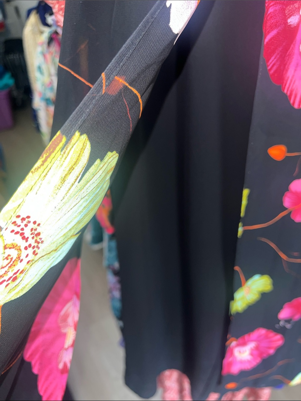 90s Cache Floral Wide-Leg Pants with Neon Pink & Lime Flowers - Picture 6 of 7